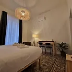 Pensiune Lostabile & Coworking 3*