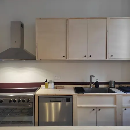 Penzion Lostabile & Coworking 4*